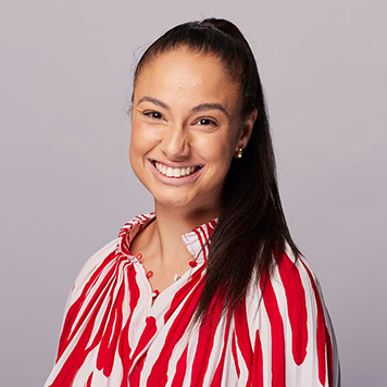Portrait of Hannah Bradshaw